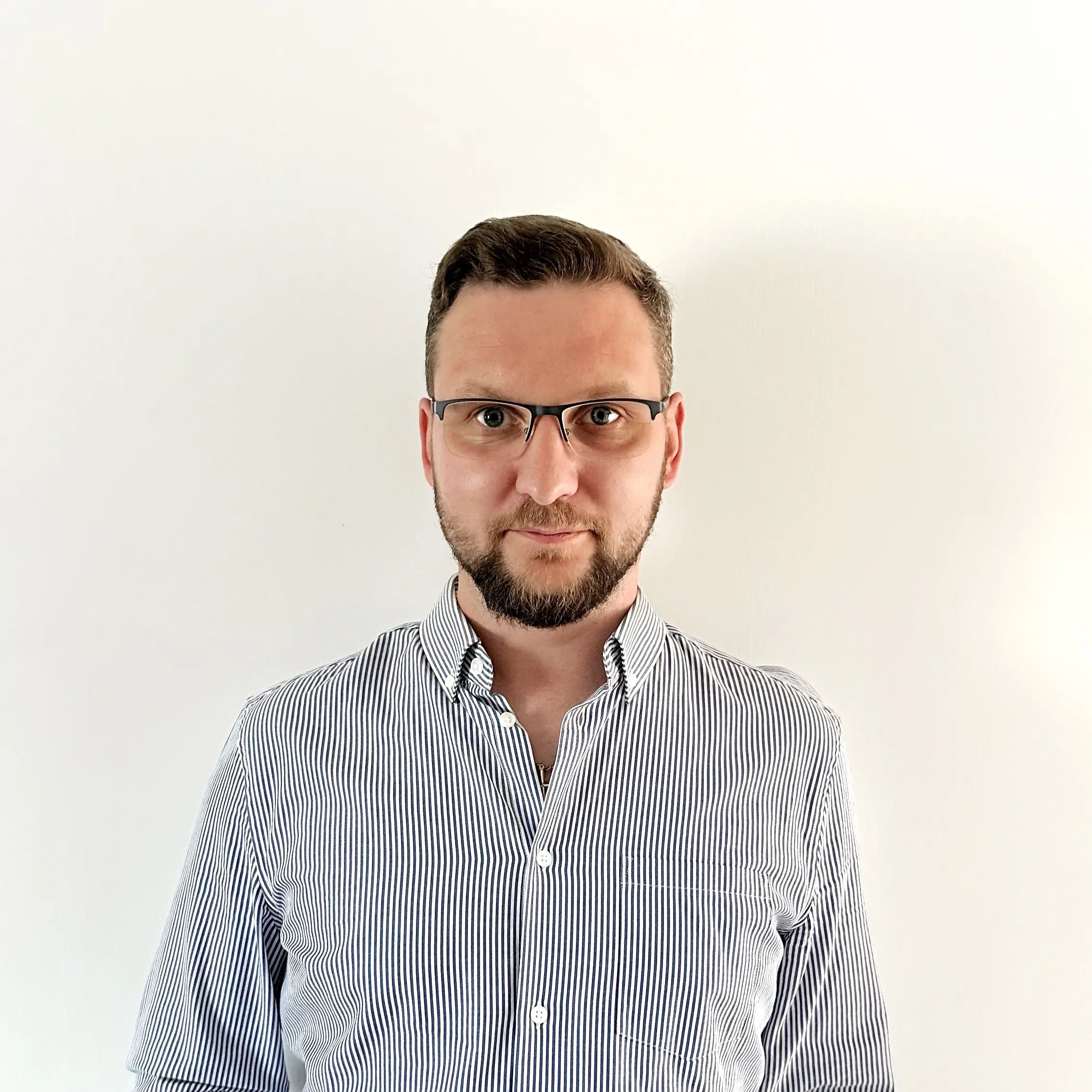 Aleksejs Giruckis - Full-Stack Developer UK - Python Django React Developer